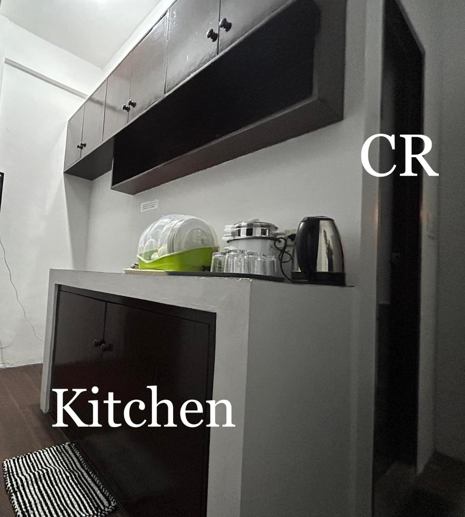 Private Room With Ac And Fan At Ekg Manila House Rental Exteriör bild